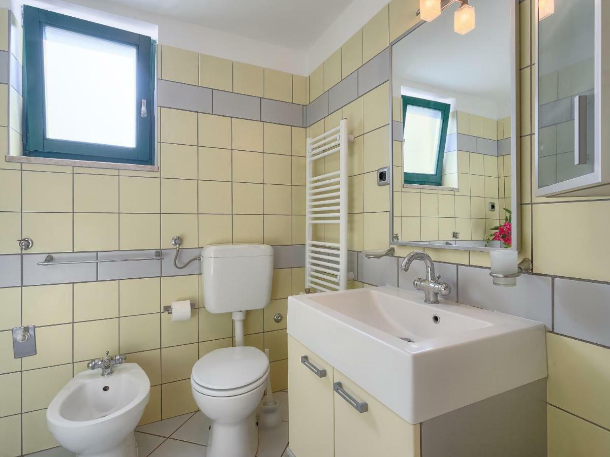 Garden Apartman Pjescana Uvala Kültér fotó